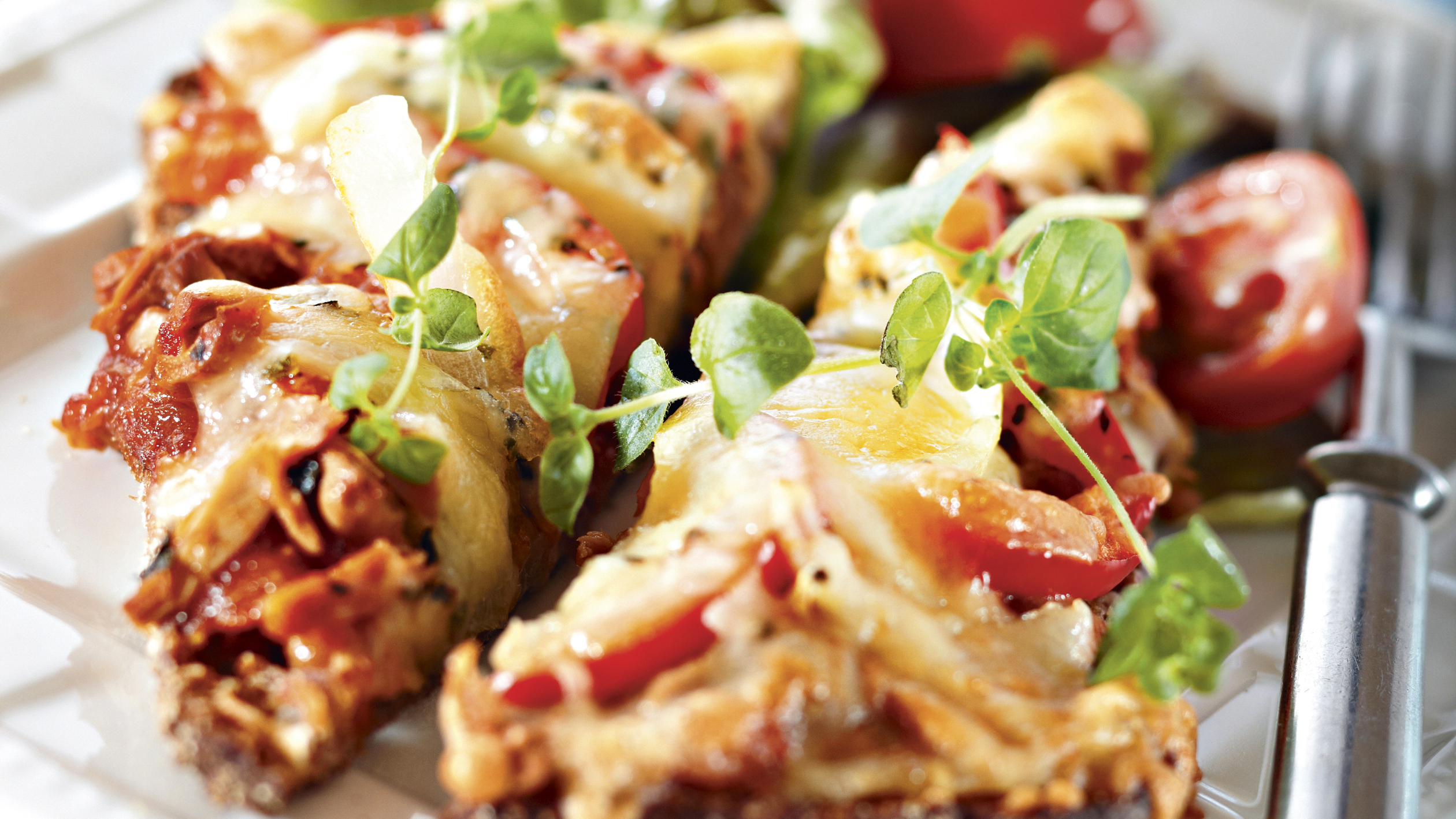 Lämpimät tonnikalaruisleivät