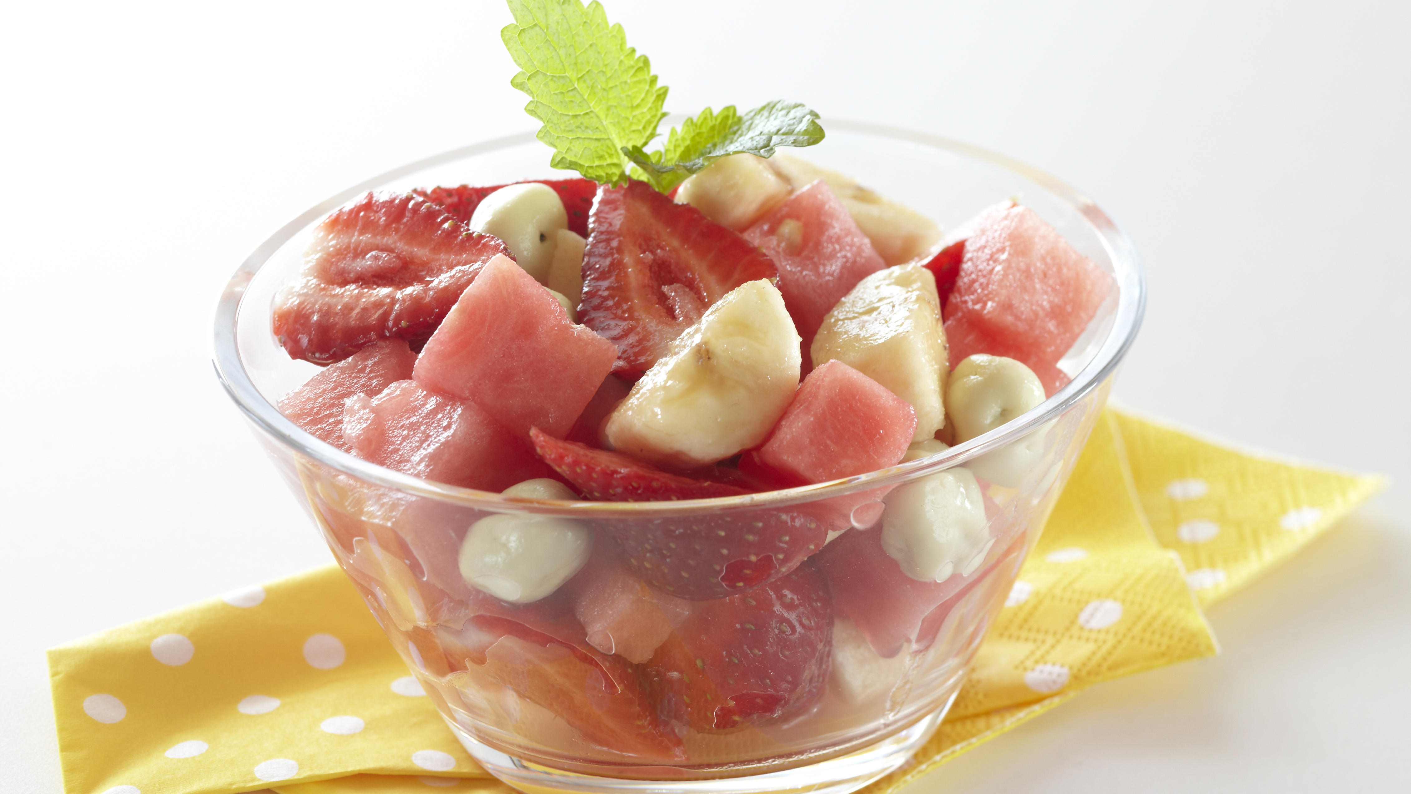 Marja-melonisalaatti