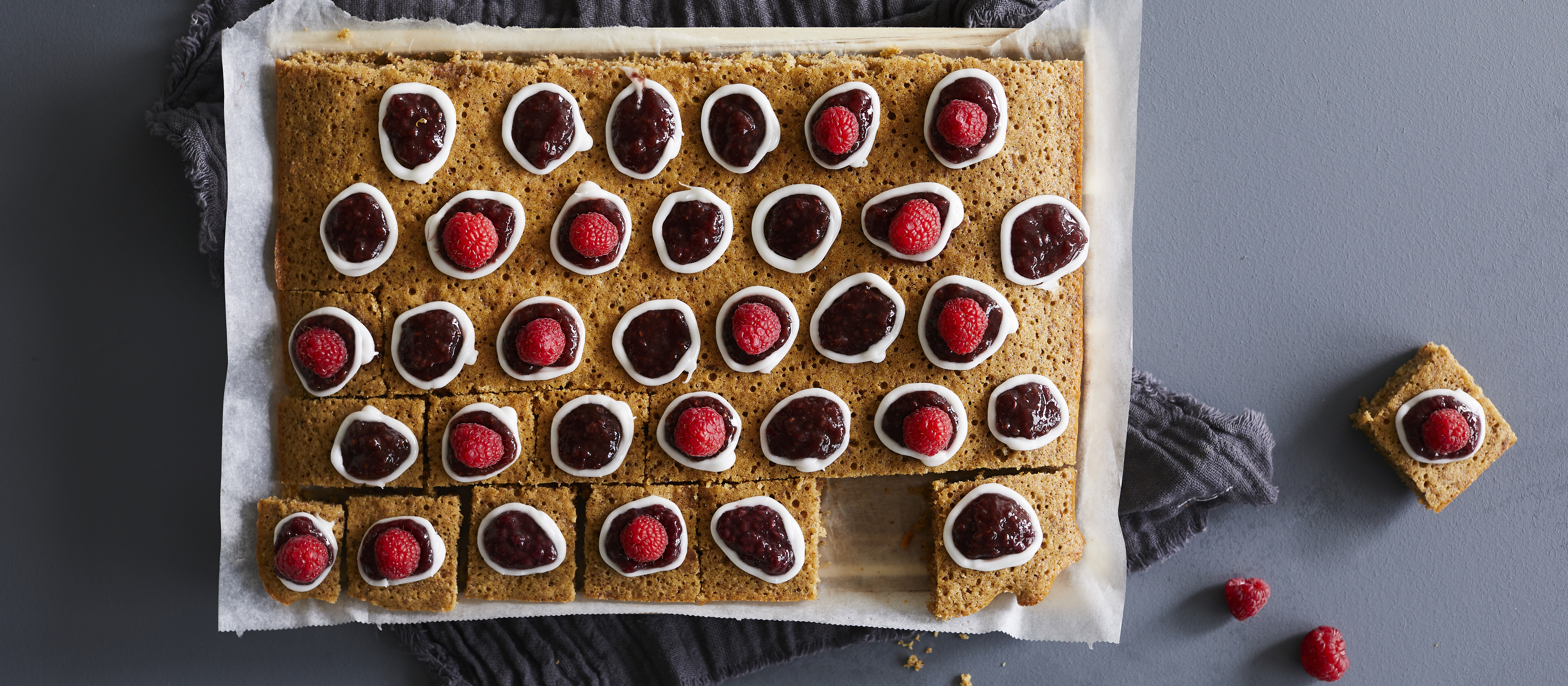 Runebergin torttu pellillinen