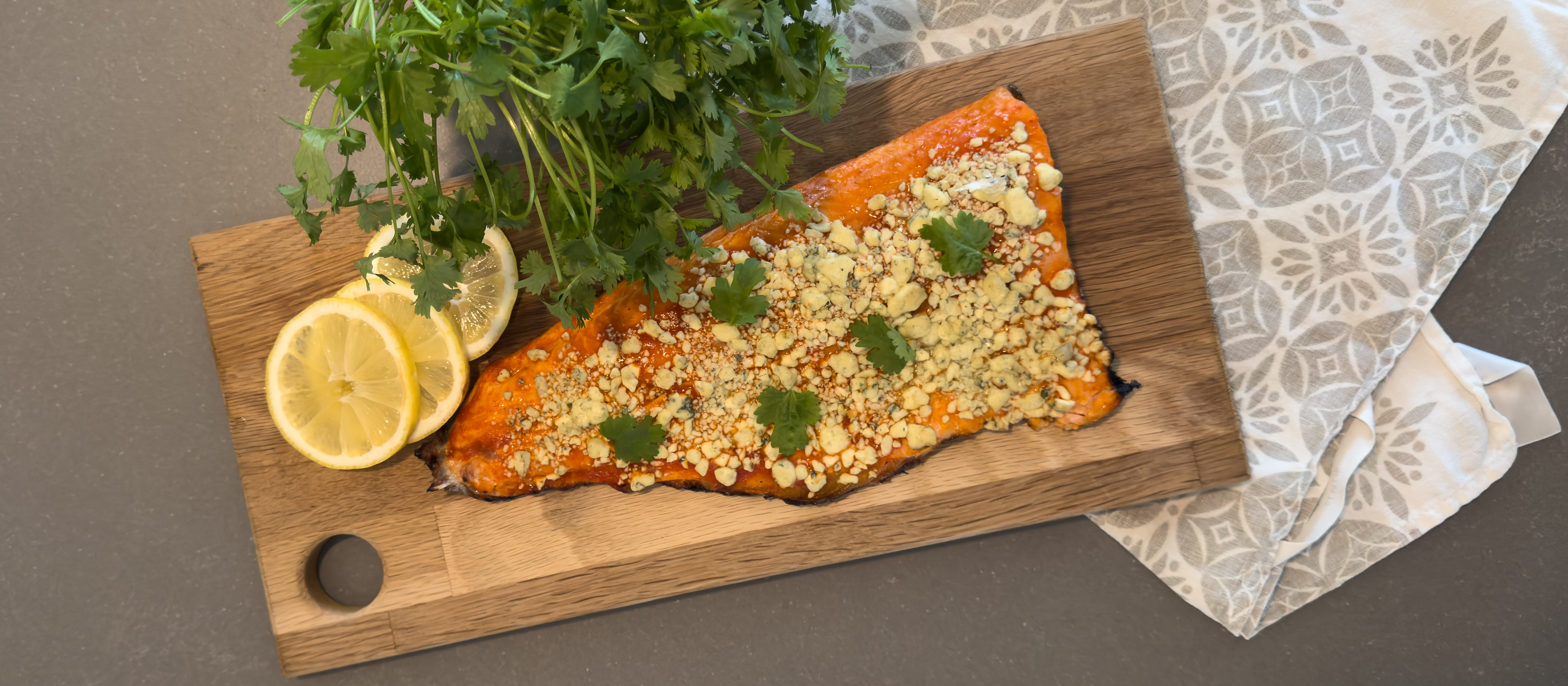 Srirachalohi aurajuustolla