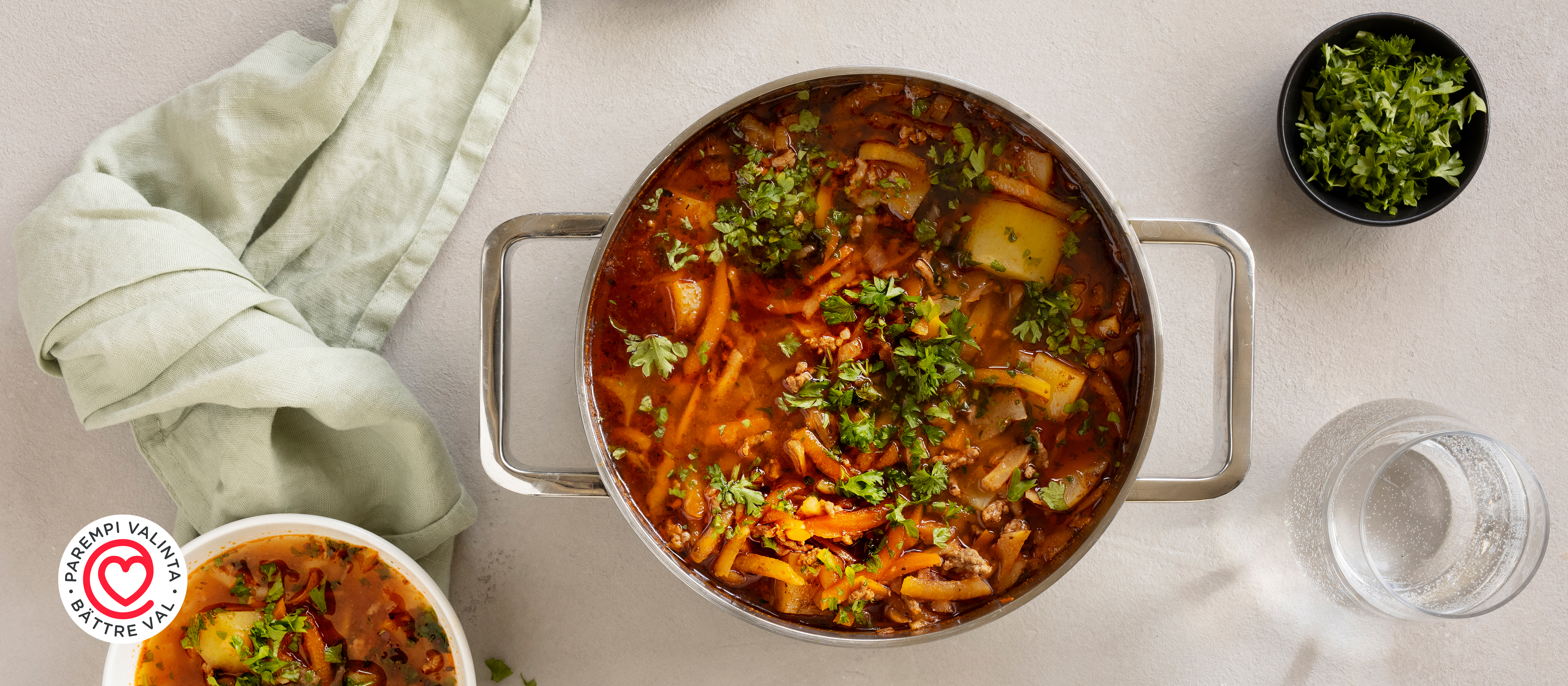 Tomaattinen jauhelihakeitto