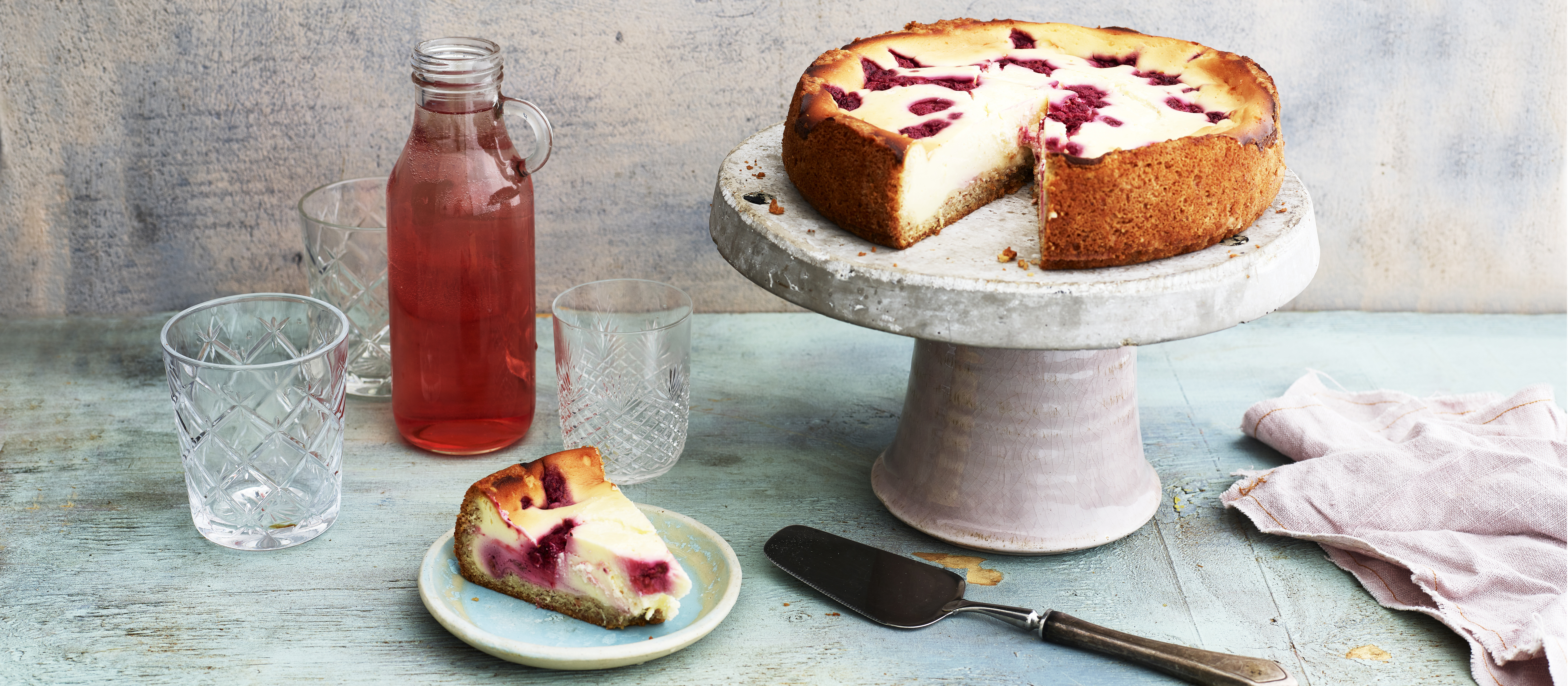 Vadelma Sitruunajuustokakku Makeat Leivonnaiset Reseptit K Ruoka