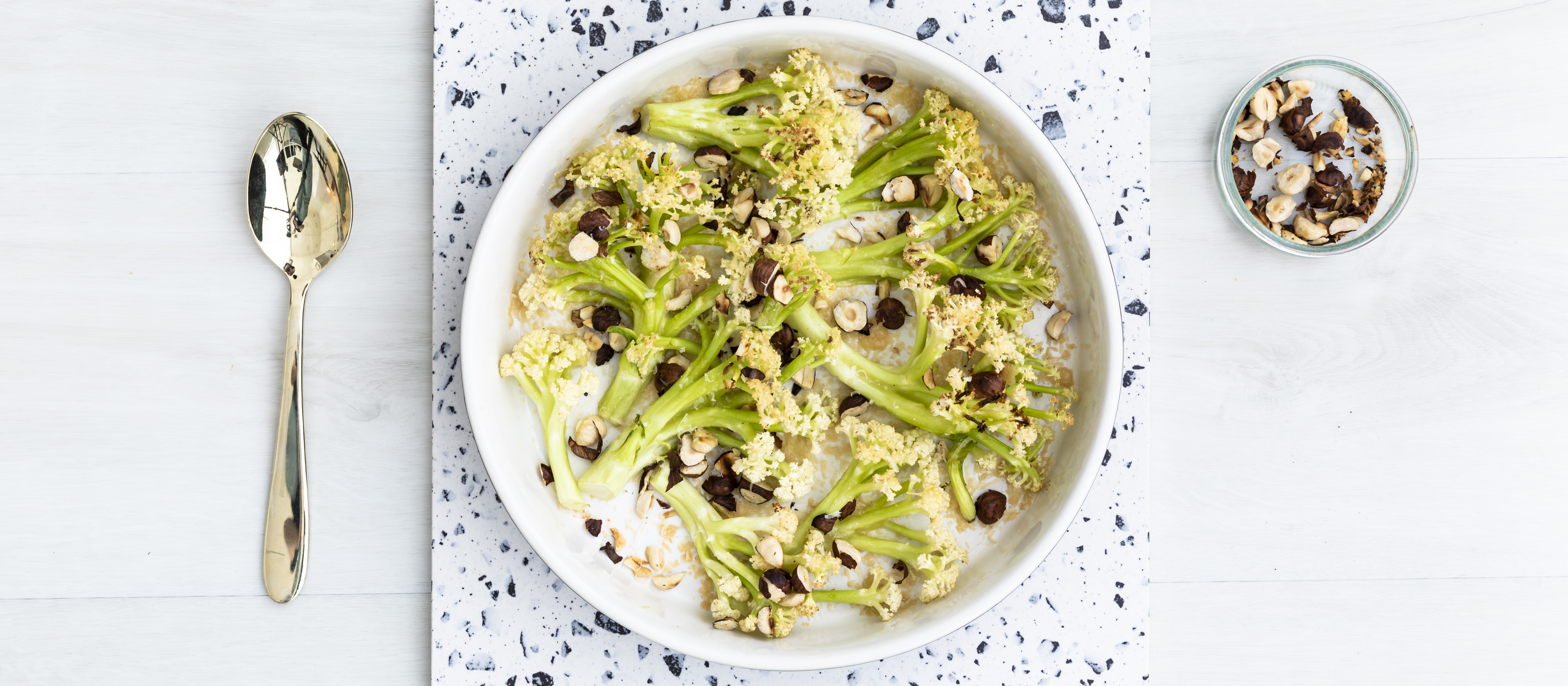 Varsikukkakaali uunissa